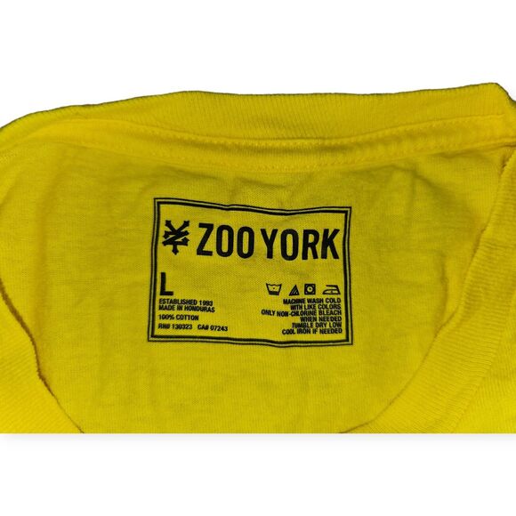 Zoo York T-shirt Yellow Large Graphic Skater Skate Tee Cotton Vintage - Picture 1 of 7